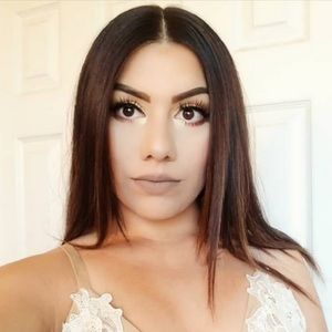 Meet your Posher, Janett